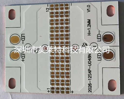 Copper substrate with thermoelectric separation structure